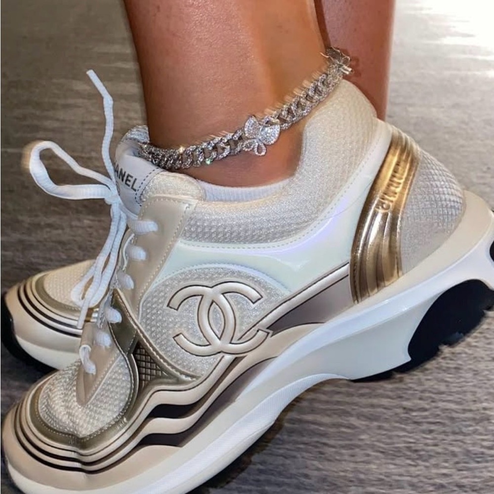 Elegant Silver Butterfly Anklet